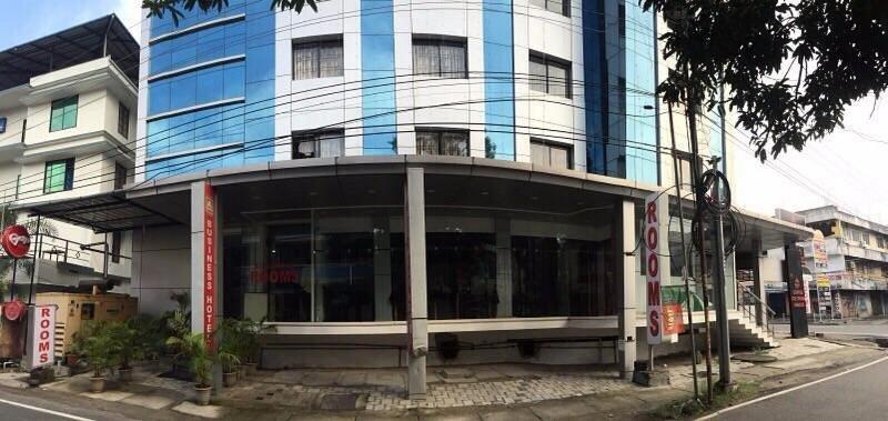 Metro Kochin Business Hotel Exteriör bild